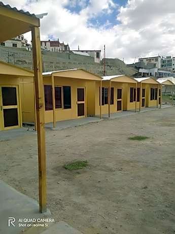 Snowleopard Cottage Tso moriri Lake