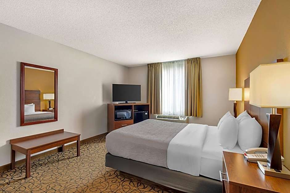 Quality Inn & Suites Manistique
