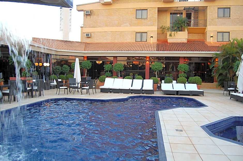 Las Ventanas Suites Hotel