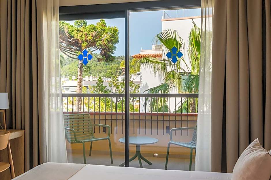 Hotel Delfín 4 Sup