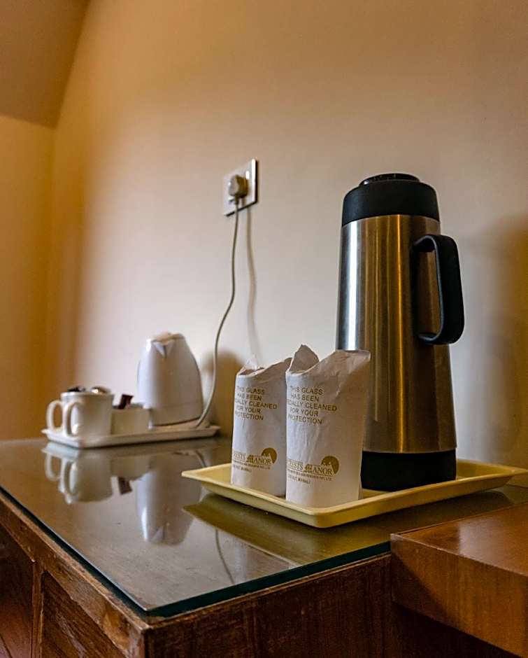 Hotel Snowcrests Manor