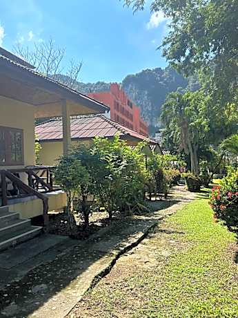 Adam Bungalows