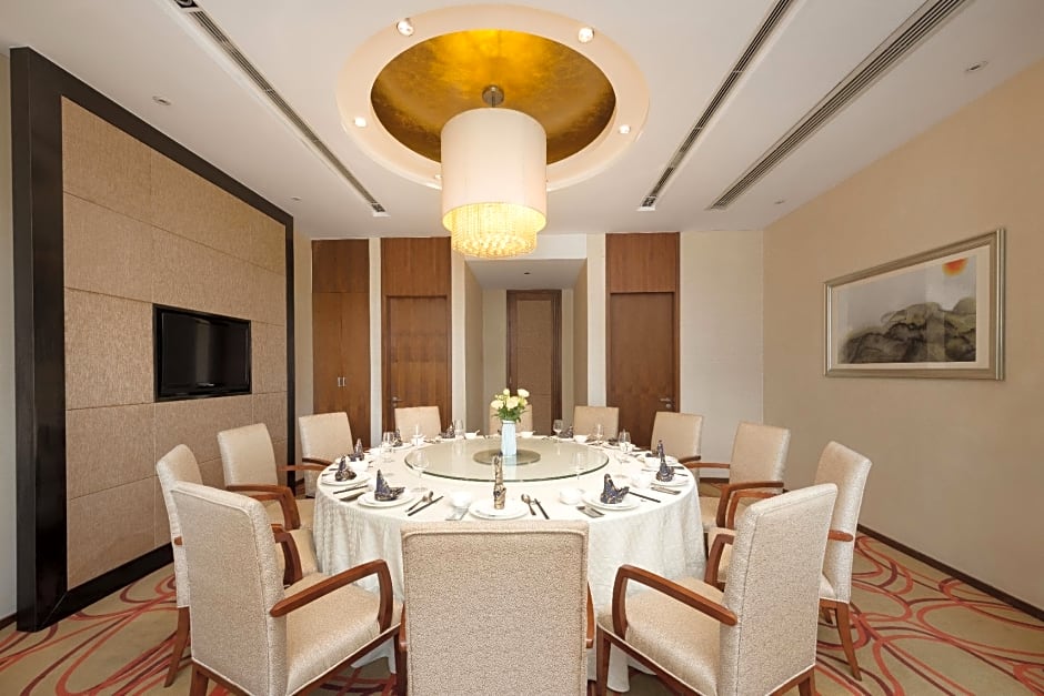 Holiday Inn Taicang City Centre By IHG