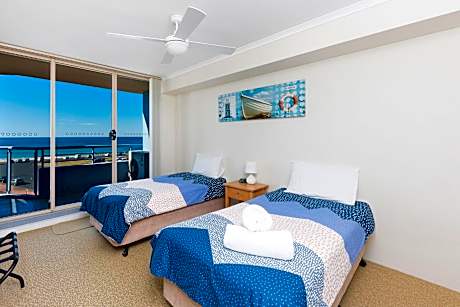 Two-Bedroom Apartment with Beach View - Level 5