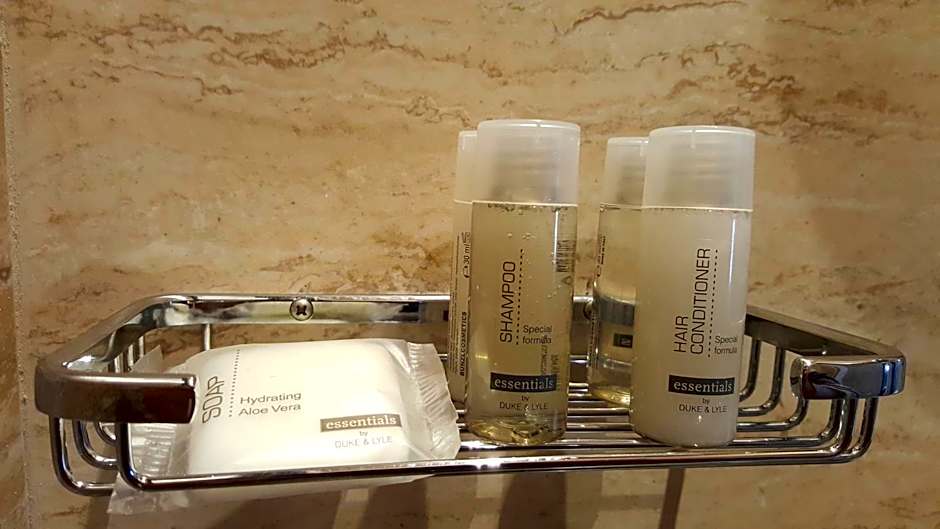 D Townhouse Boutique Suites
