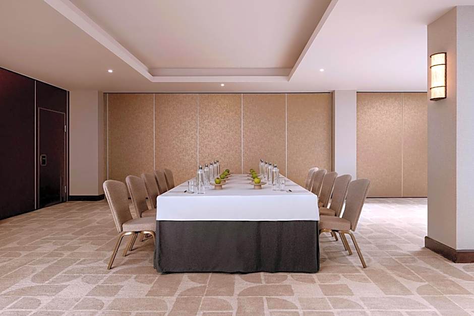 Montcalm Royal London House, Autograph Collection