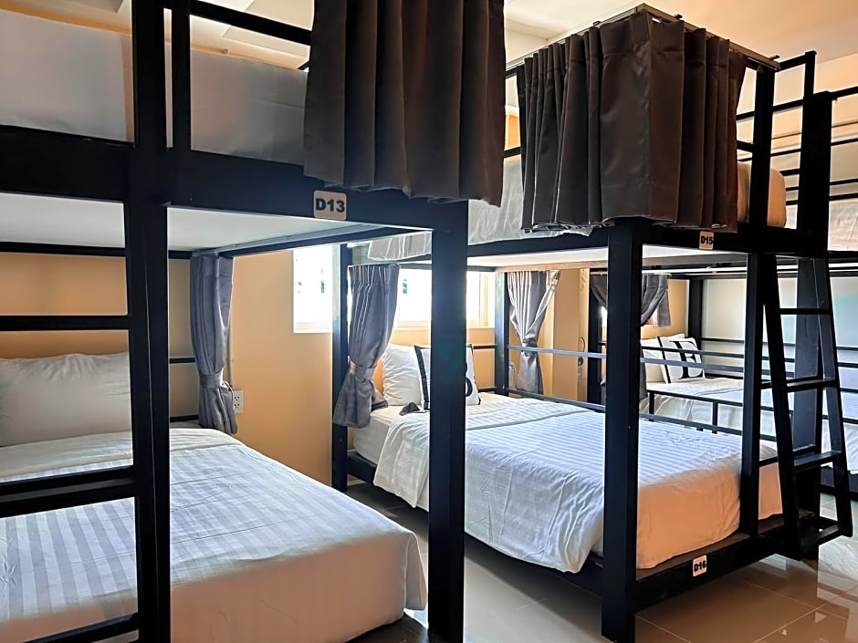 Bell Lifestyle Hostel Phuket