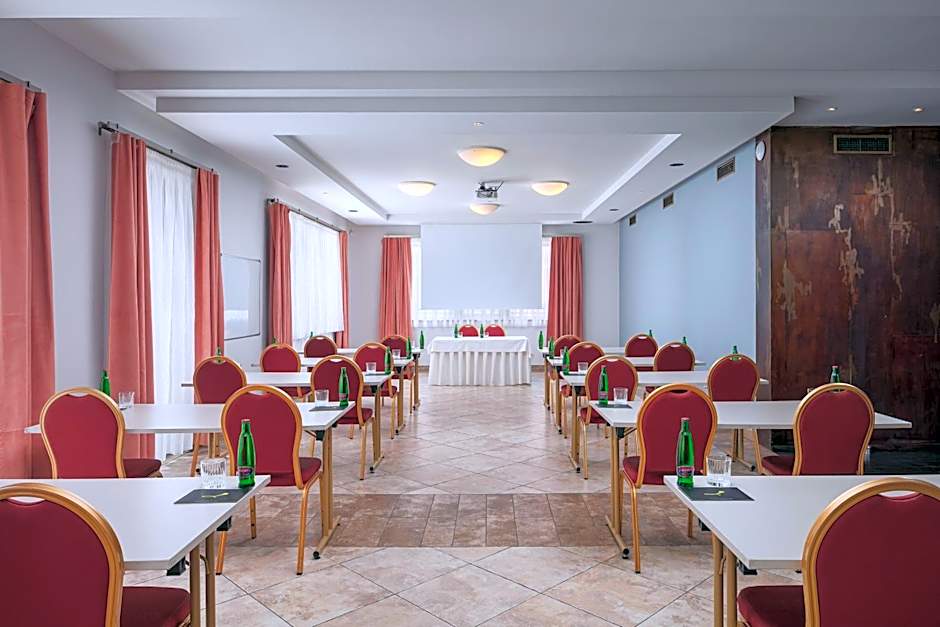 Golf & Spa Kunětická Hora