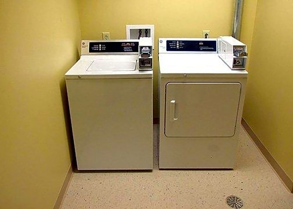 Comfort Inn & Suites Madisonville