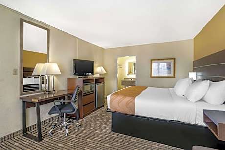 Standard King Room