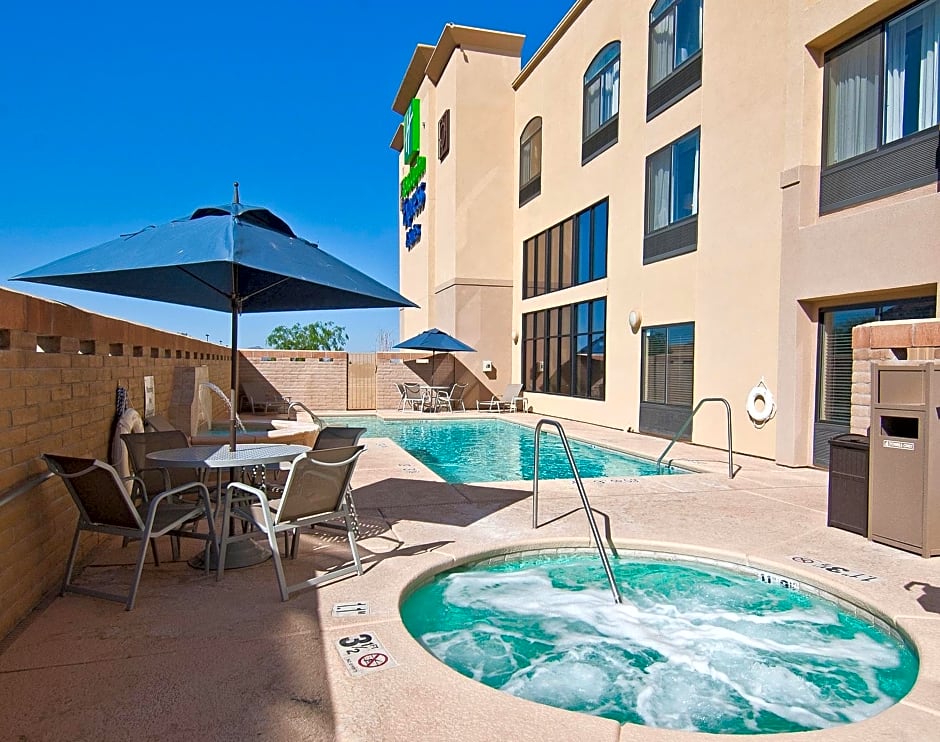 Holiday Inn Express And Suites Oro Valley-Tucson North