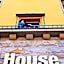Amstel House Hostel