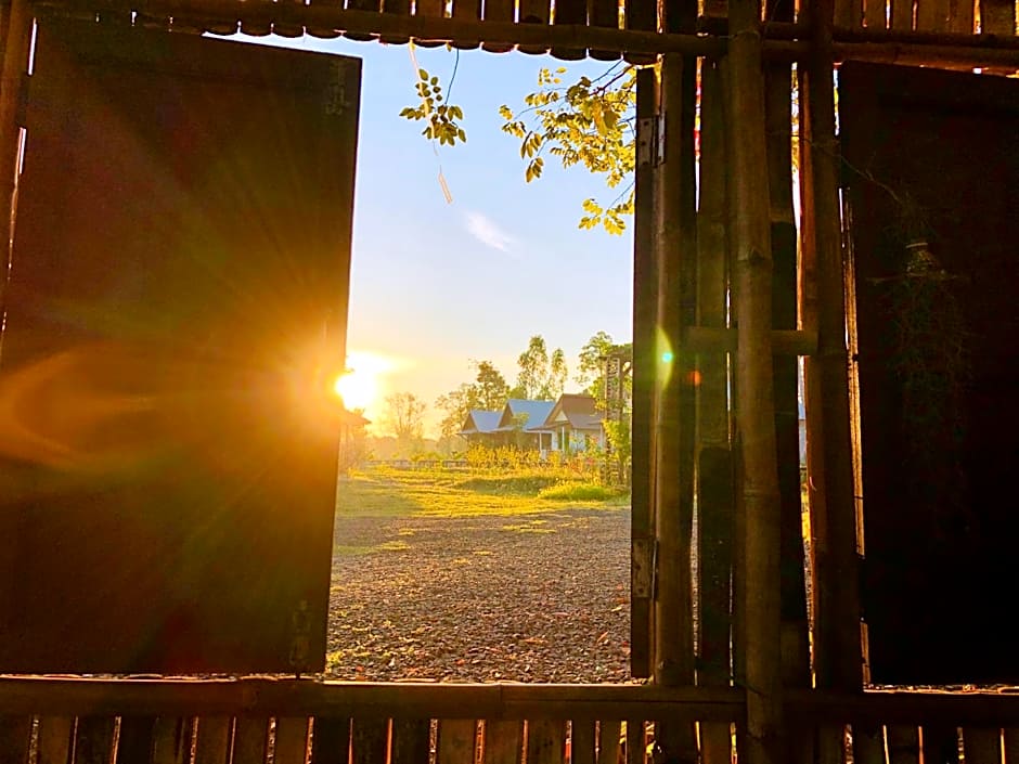 Baan Thung Home Stay