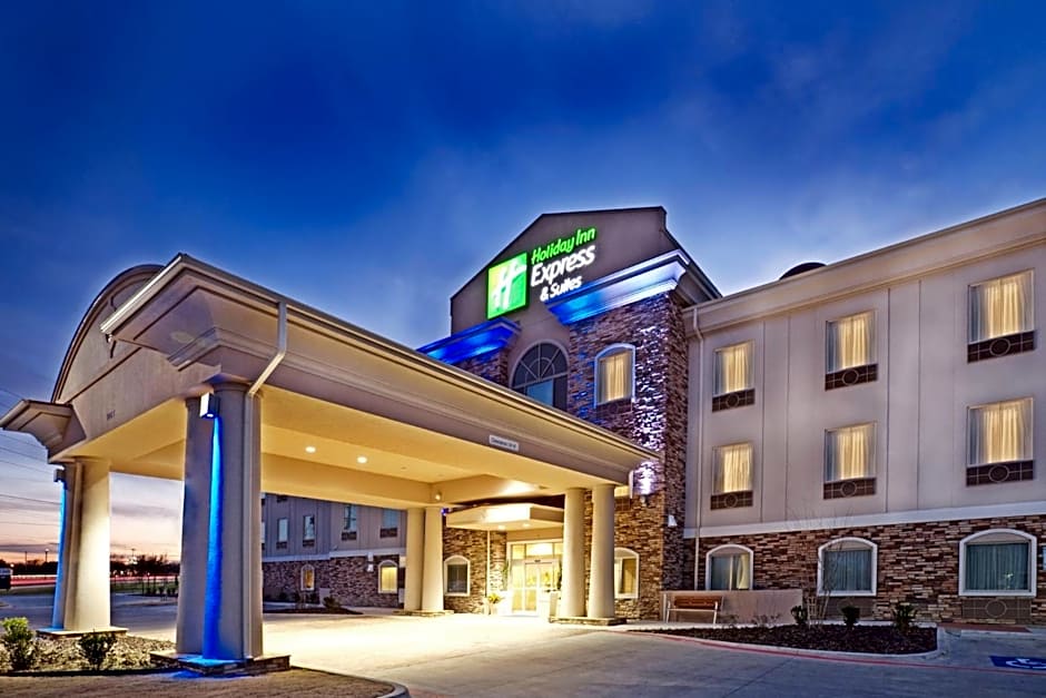 Holiday Inn Express Hotel & Suites Cedar Hill By IHG