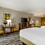 Best Western Plus River Escape Inn & Suites