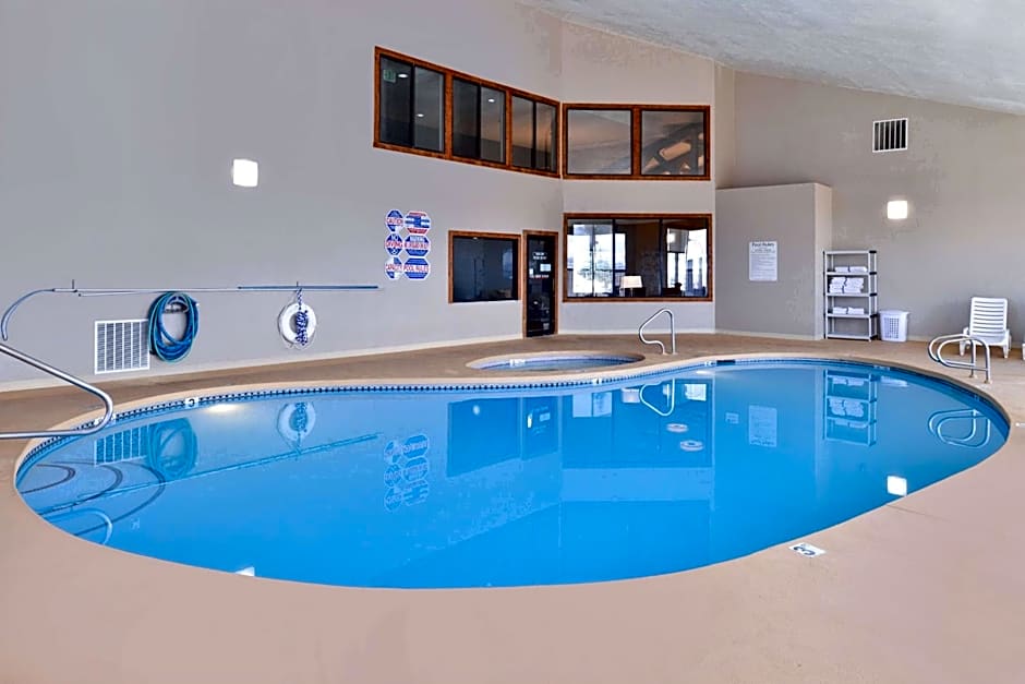 Wingate by Wyndham Beaver I-15