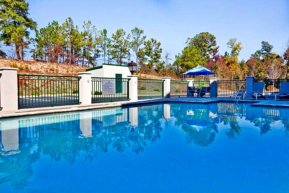 Holiday Inn Express Hotel & Suites Macon-West By IHG