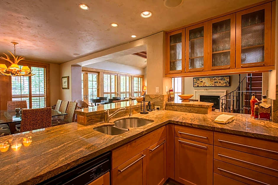 Northwood's Ski-In Ski-Out by Vail Realty