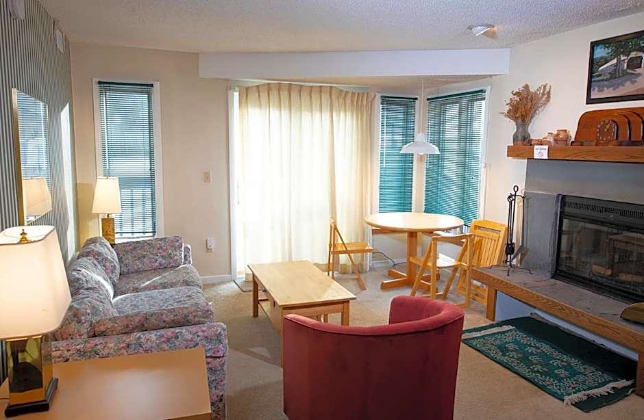 Mountain Lodge at Okemo, A Vail Resorts Property