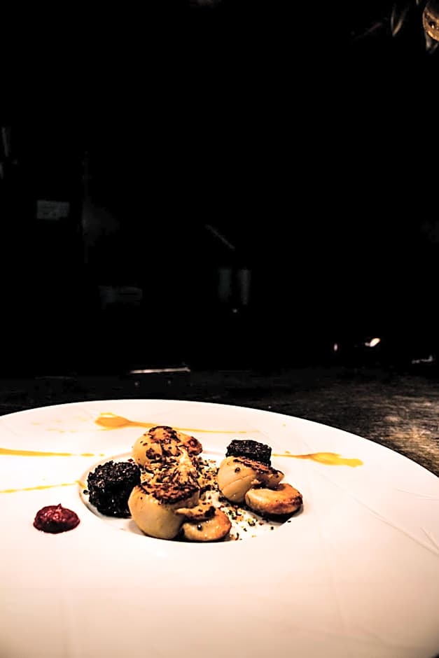 The Capon Tree Town House