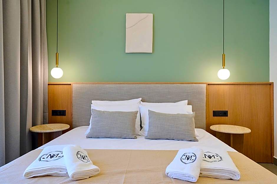 Monarco Executive Rooms