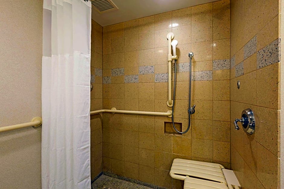 Wyndham Grand Pittsburgh