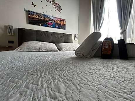 Large Double Room