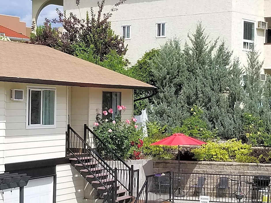 Osoyoos Lakeview Inn & Suites