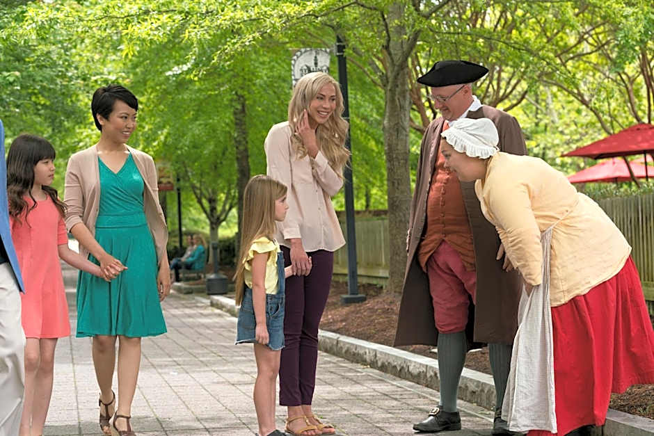 Williamsburg Woodlands Hotel & Suites, an official Colonial Williamsburg Hotel