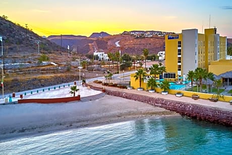 City Express by Marriott La Paz