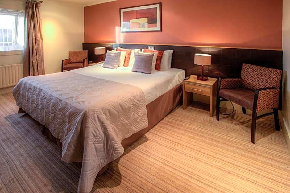 Strangford Arms Hotel