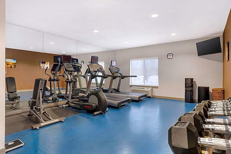 Comfort Inn & Suites