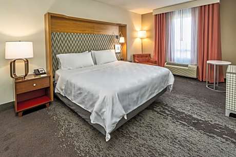 1 King Beds Standard