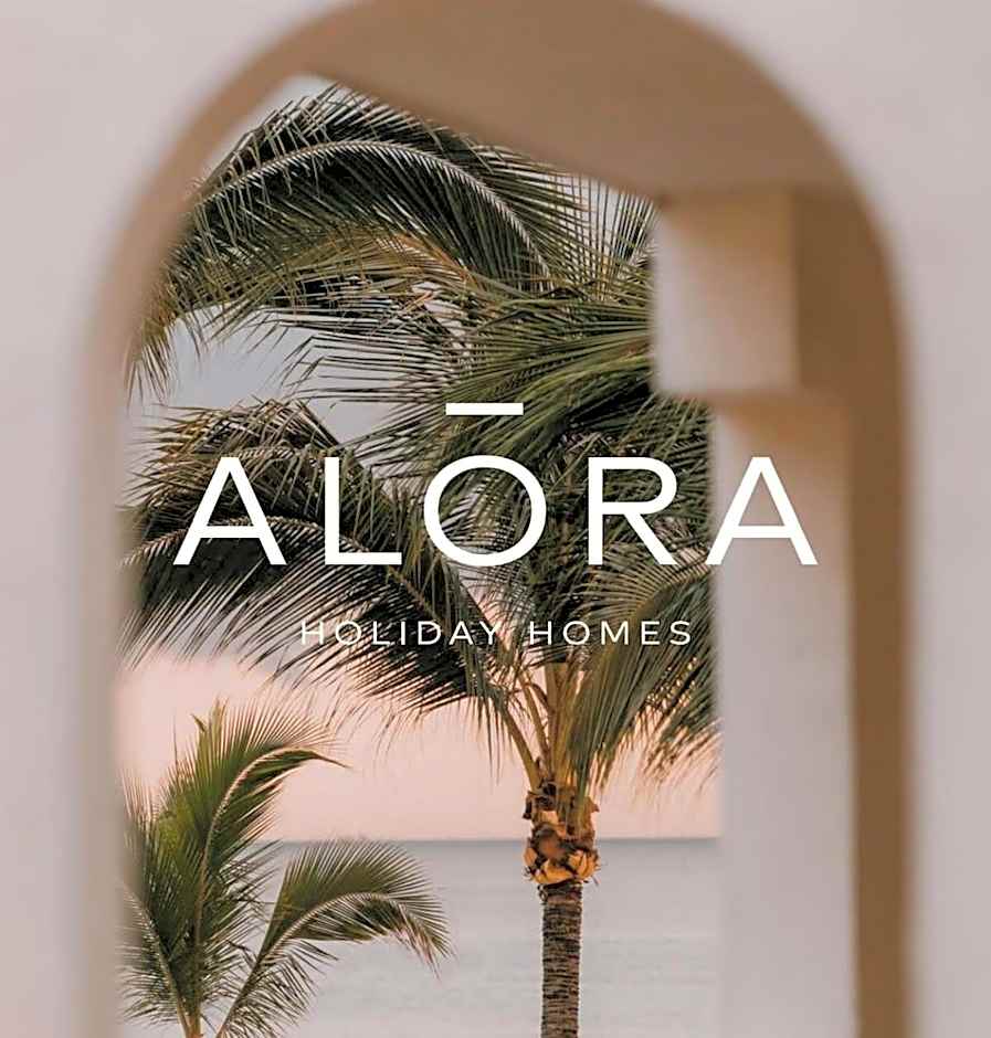 Exclusive Luxury Designer Cottage Estate for 10 - Peaceful Retreat Just 8 Minutes from Maleny