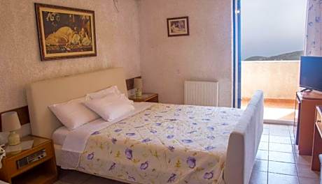 Deluxe Double Room with Sea View
