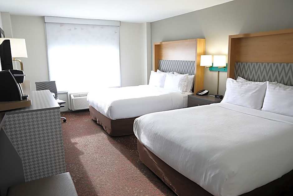 Holiday Inn OHare Area By IHG