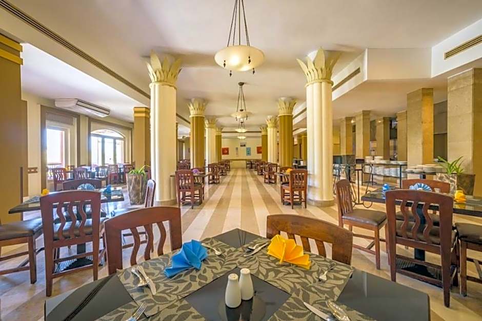 Marina Plaza Hotel, Tala Bay