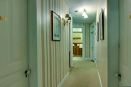 Bellaire Bed  Breakfast