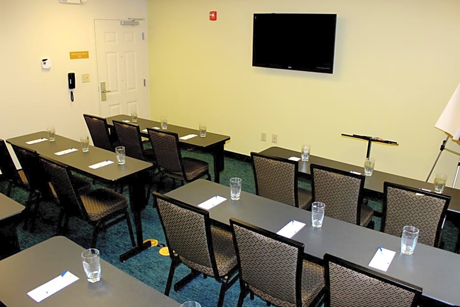 Candlewood Suites Arundel Mills / Bwi Airport