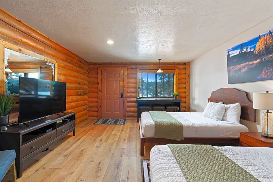 Duck Creek Village Inn