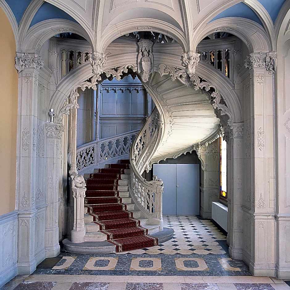 Schloss Schadau - Swiss Historic Hotel