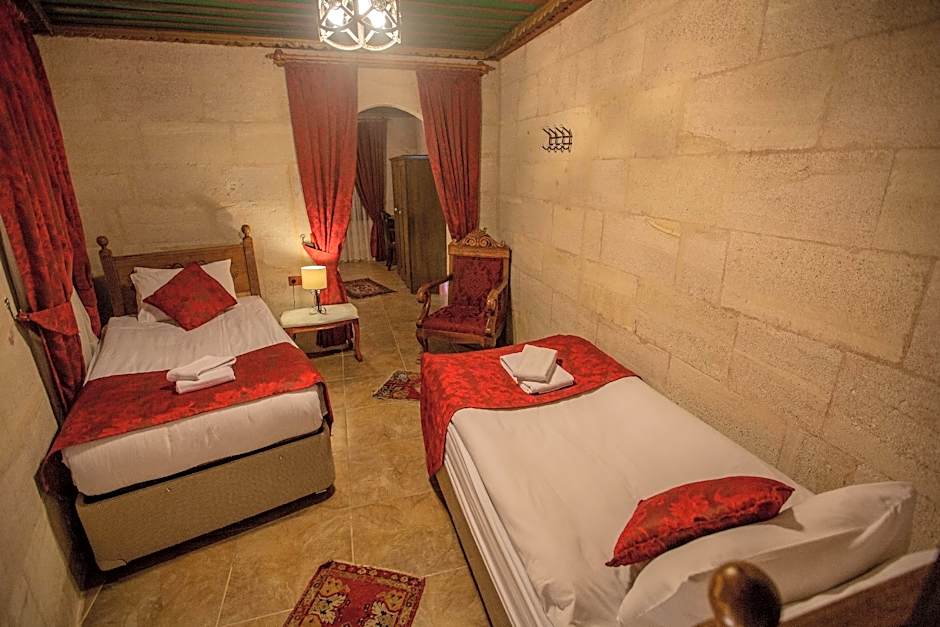 Hermes Cave Hotel