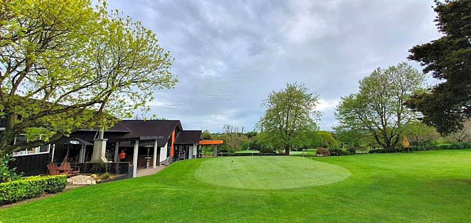 Maxwell's Guest House and Tiny Home