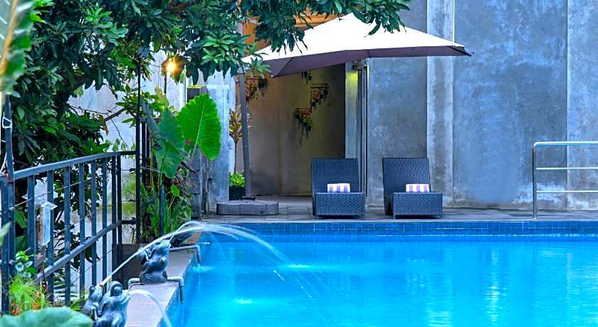 Oak Tree Emerald Hotel & Conventions Semarang