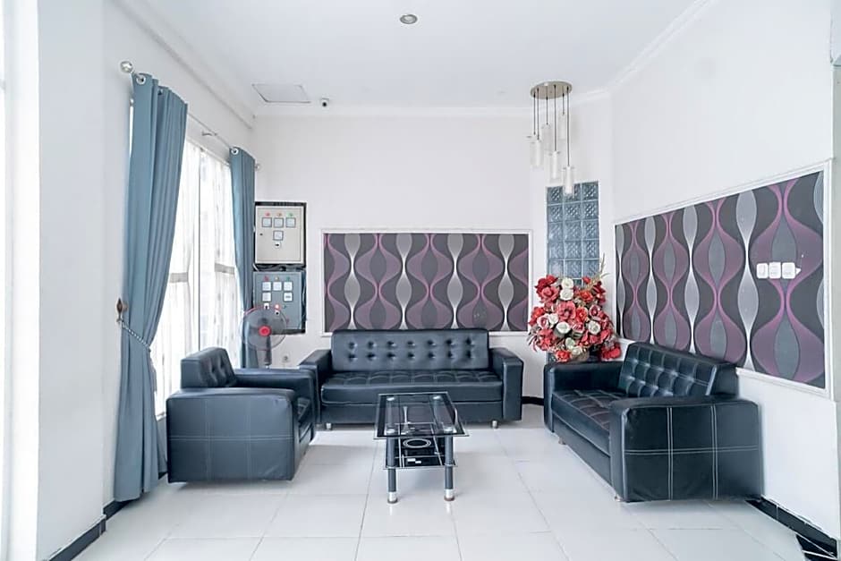 RedDoorz near Uniska Banjarmasin