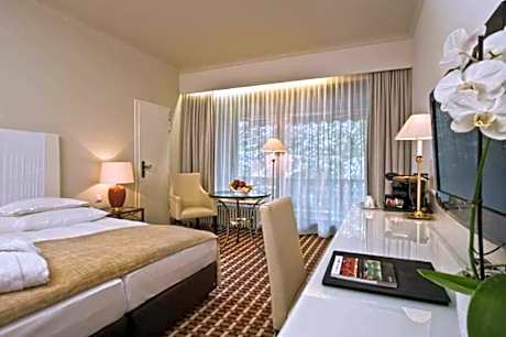 Business Room