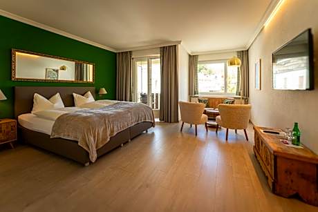 Superior Double Room with Balcony