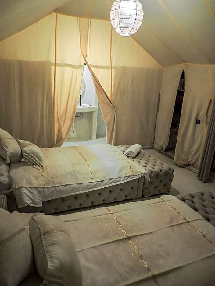 The Luxury ERG Safari Camp