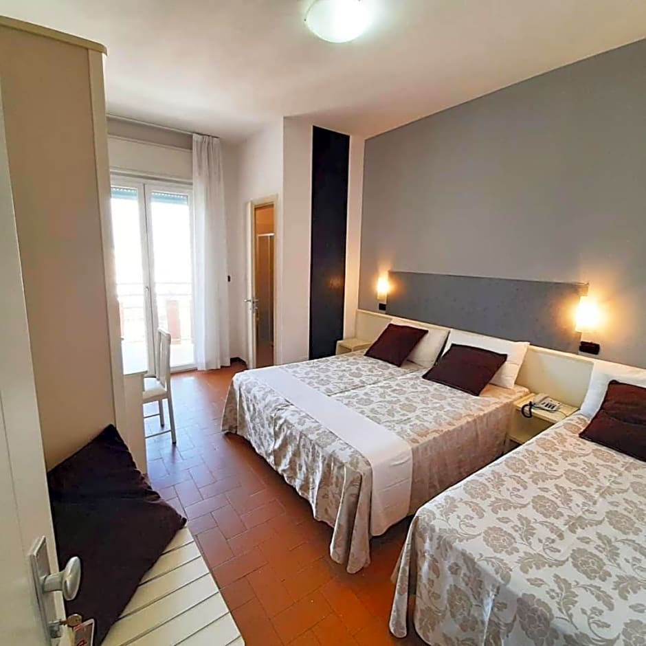 HOTEL CONTI