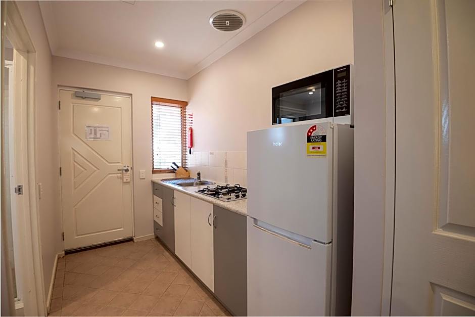 Bunbury Motel and Apartments